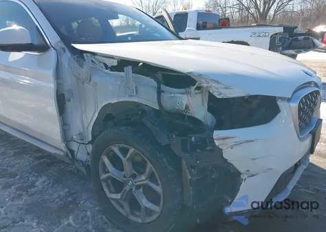 2022 BMW X4 xDrive30I z USA, uszkodzony, nr VIN 5UX33DT08N9K86186